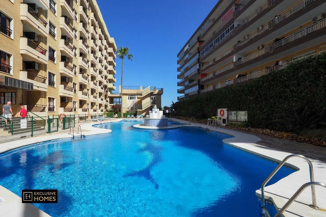 Estupendo Estudio Paseo Maritimo Ronda IV Fuengirola Spain